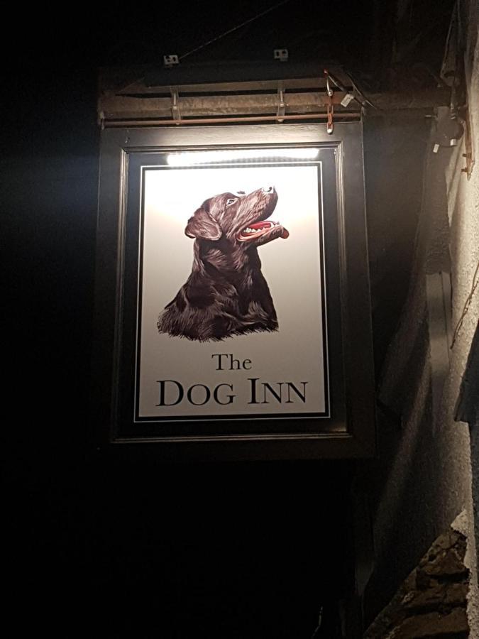 The Dog Inn Old Sodbury 外观 照片