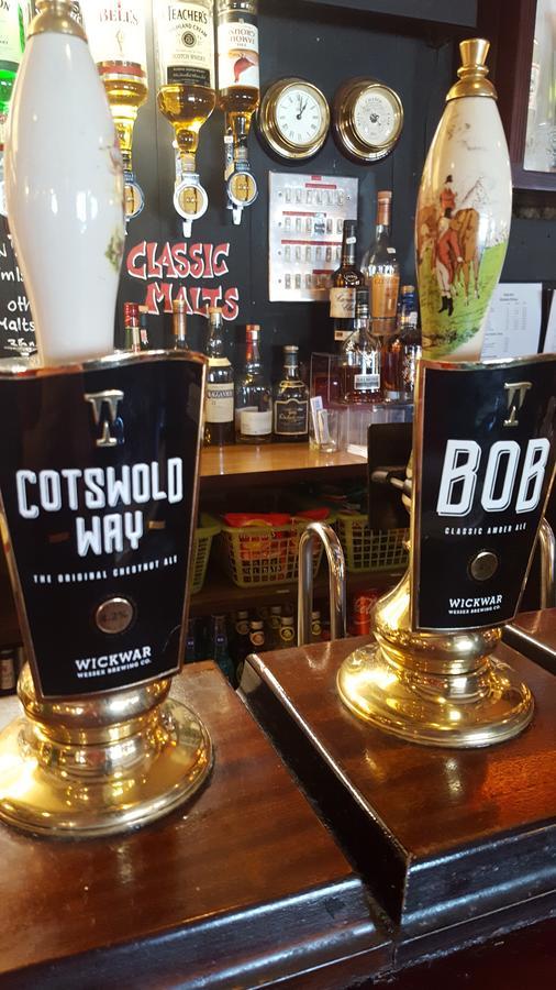 The Dog Inn Old Sodbury 外观 照片